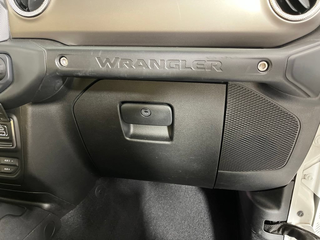 Used 2018 Jeep Wrangler Unlimited Sport S AWD/4WD image 12