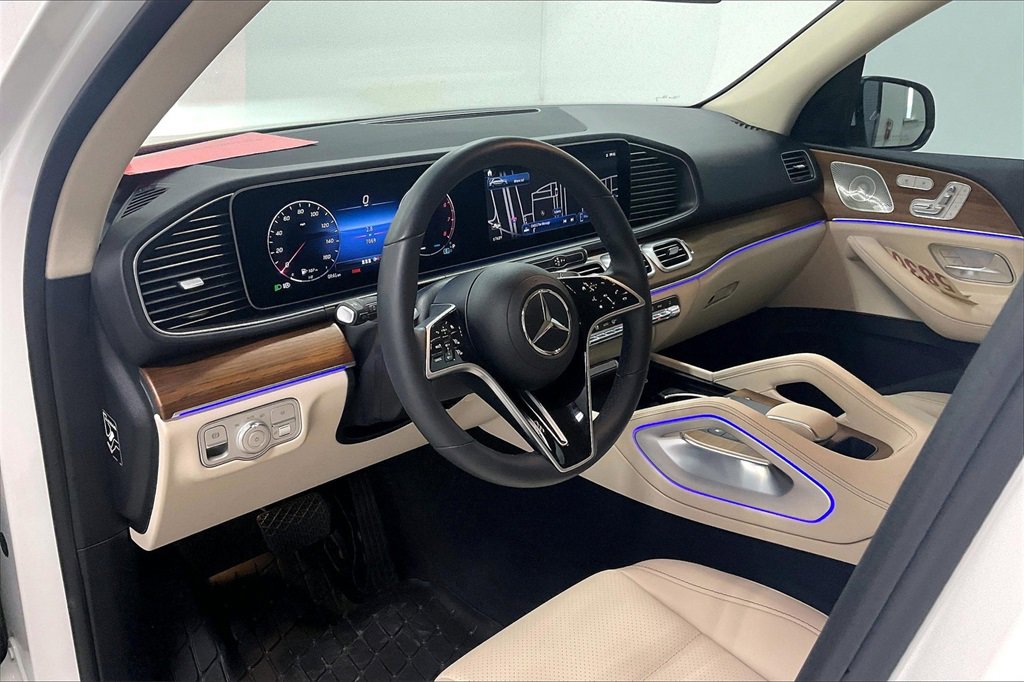 Used 2024 Mercedes-Benz GLE 450 4MATIC image 17