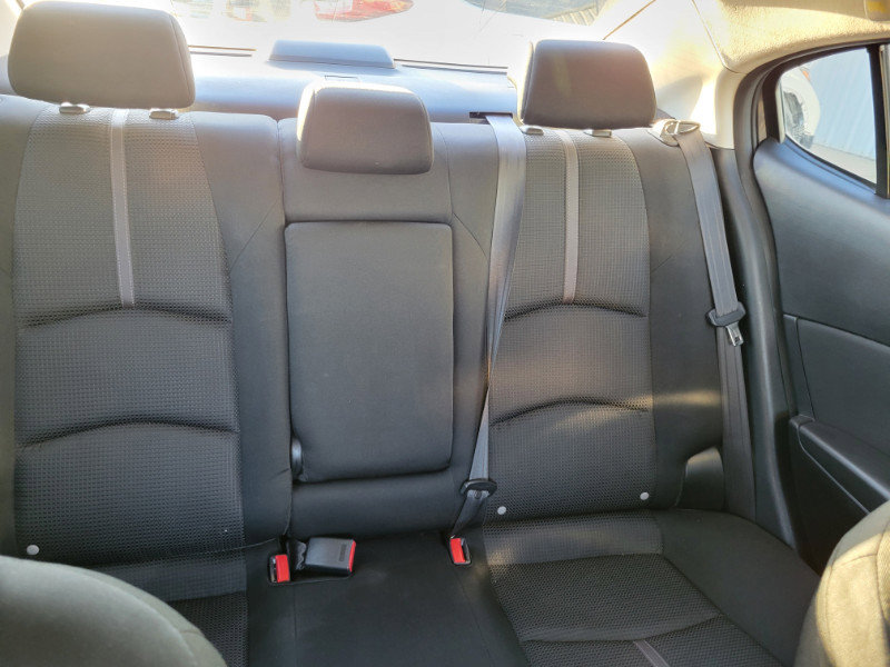 Used 2018 MAZDA MAZDA3 Sport w/ Preferred Equipment Package image 21