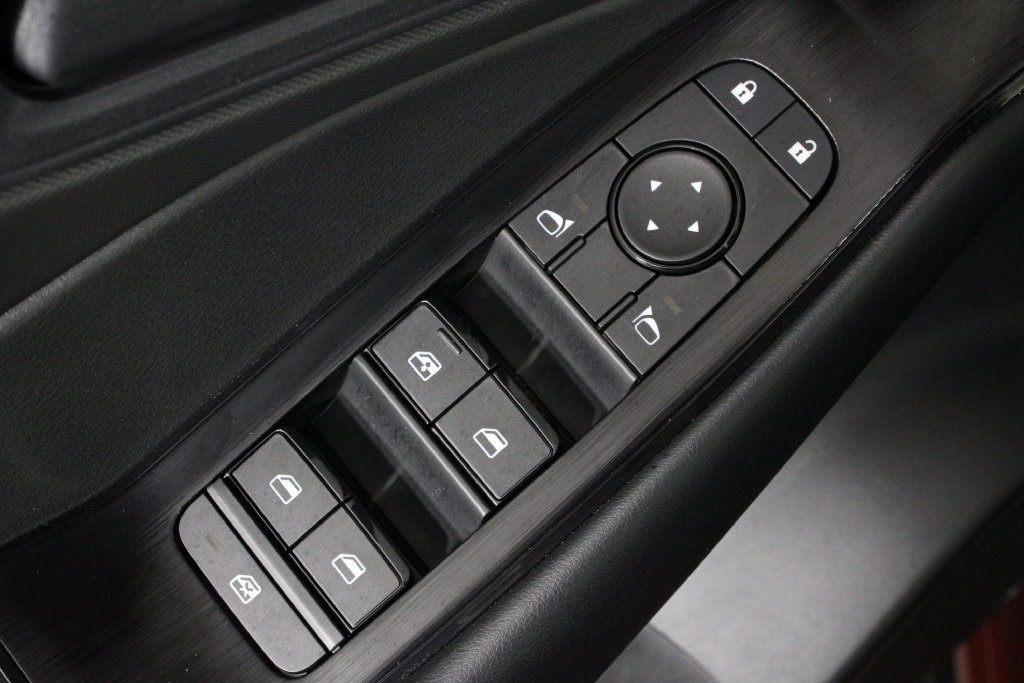 Certified 2026 Nissan Rogue S FWD image 23