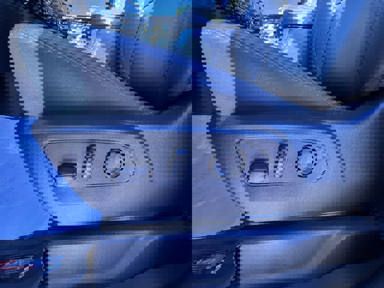 Used 2024 Chevrolet Silverado 1500 LT Trail Boss w/ Convenience Package II image 13