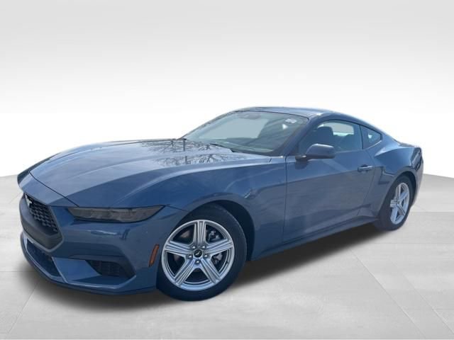 New 2026 Ford Mustang Coupe image 3