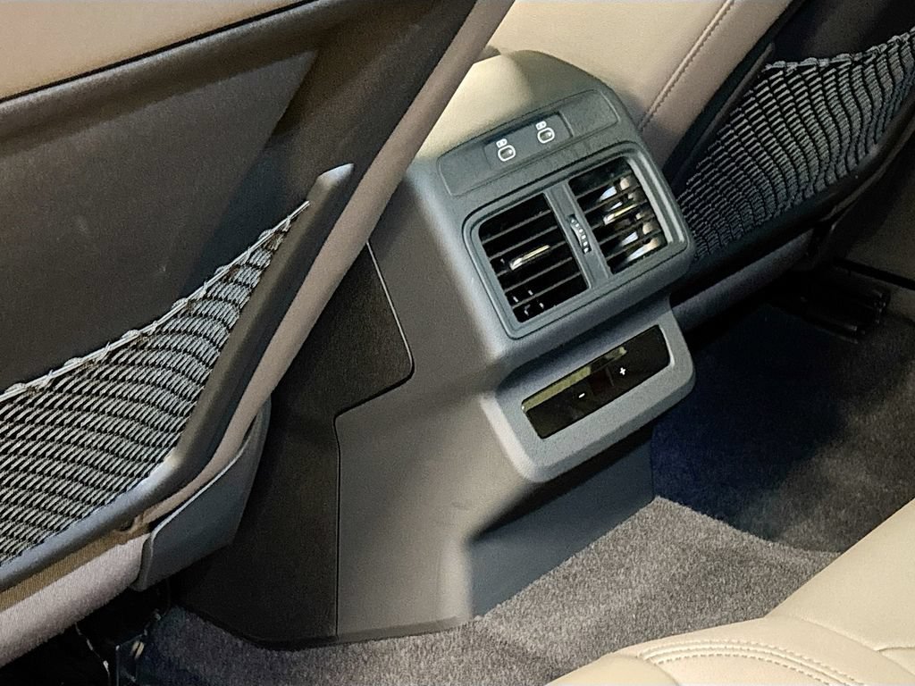 Certified 2025 Audi Q5 Premium w/ Premium Plus AWD/4WD image 17