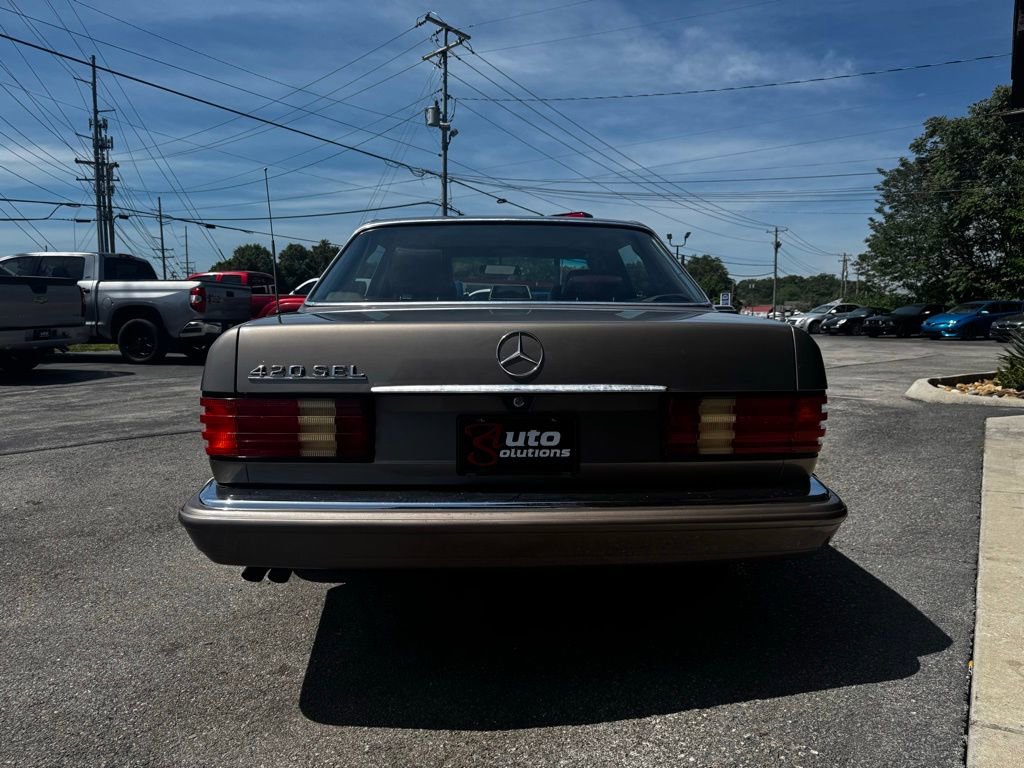 Used 1987 Mercedes-Benz 420 SEL image 2