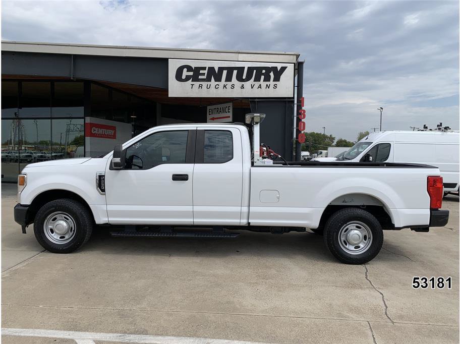 Used 2020 Ford F250 XL w/ Power Equipment Group RWD image 4