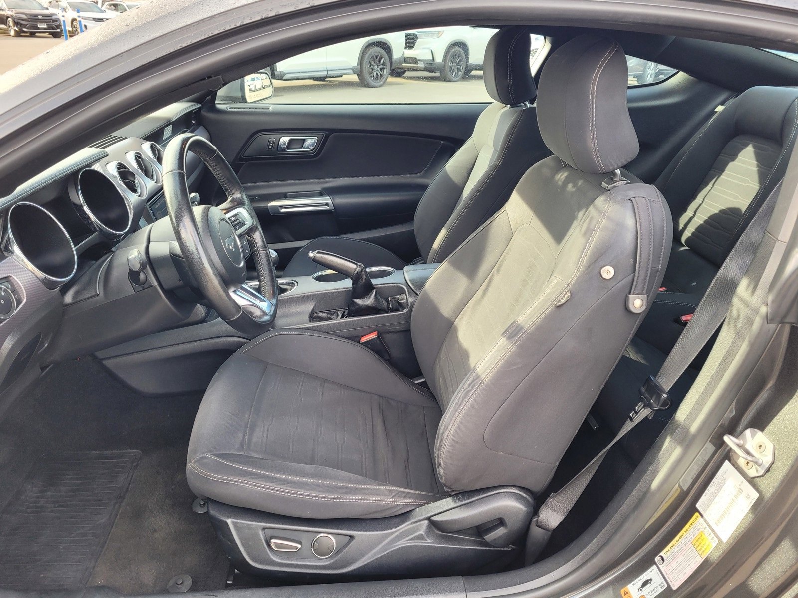 Used 2017 Ford Mustang GT image 9