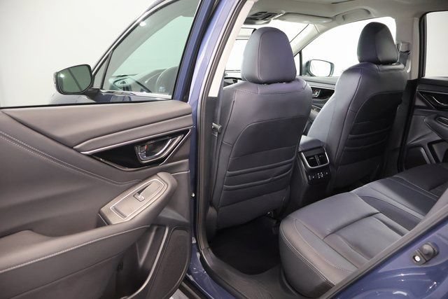 Certified 2025 Subaru Outback Limited AWD/4WD image 13
