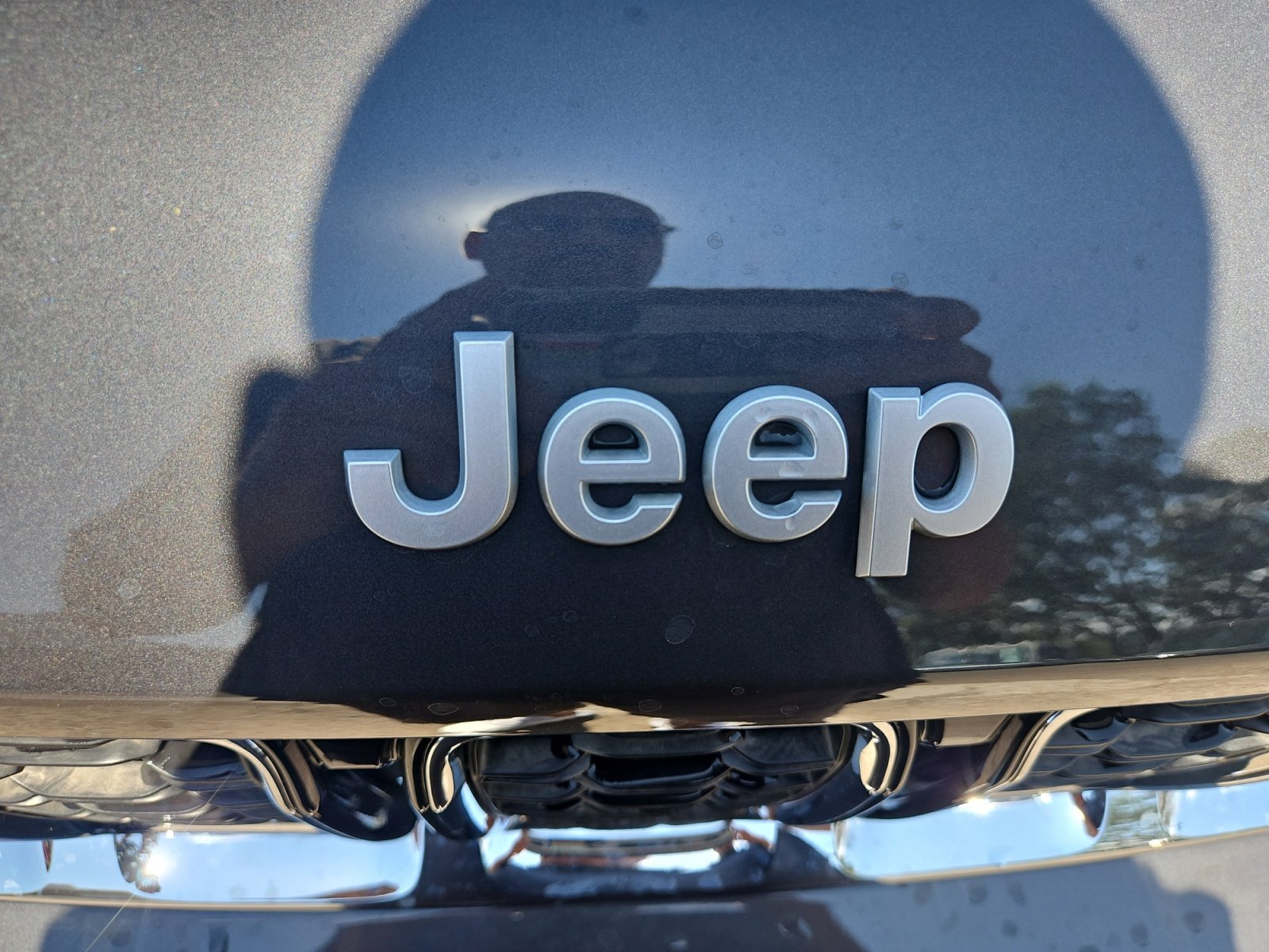 New 2025 Jeep Grand Cherokee Limited w/ Trailer Tow Package image 24