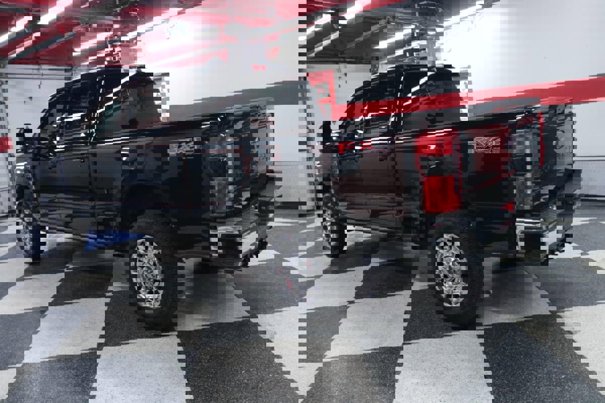 Used 2023 Ford F250 Lariat w/ Lariat Ultimate Package image 6