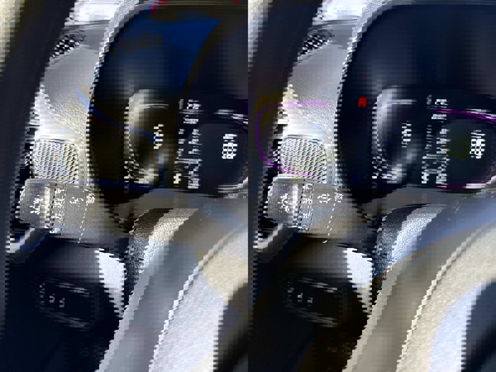 Used 2023 Kia Soul LX image 30