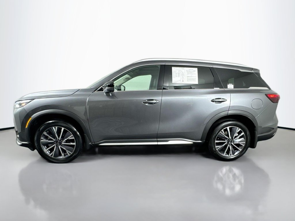 Used 2026 INFINITI QX60 Luxe w/ Cargo Package FWD image 8