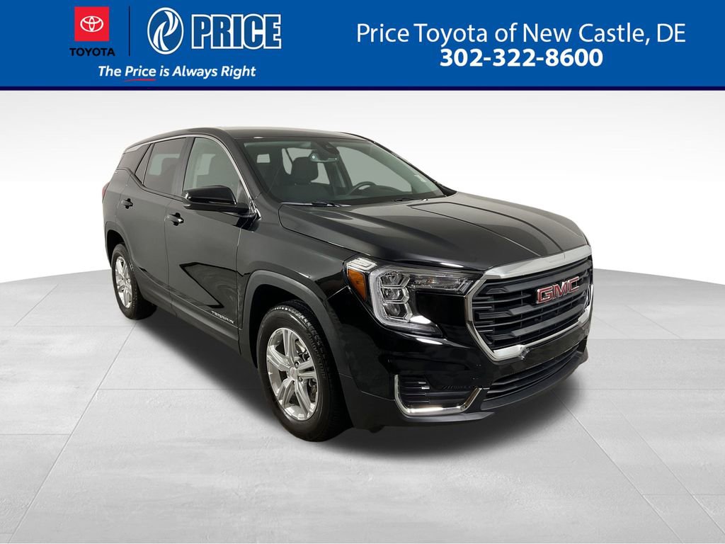 Used 2024 GMC Terrain SLE image 1