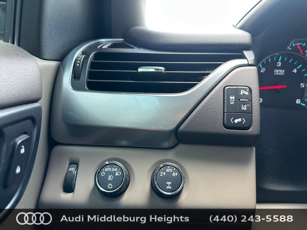 Used 2015 Chevrolet Tahoe LTZ AWD/4WD image 43