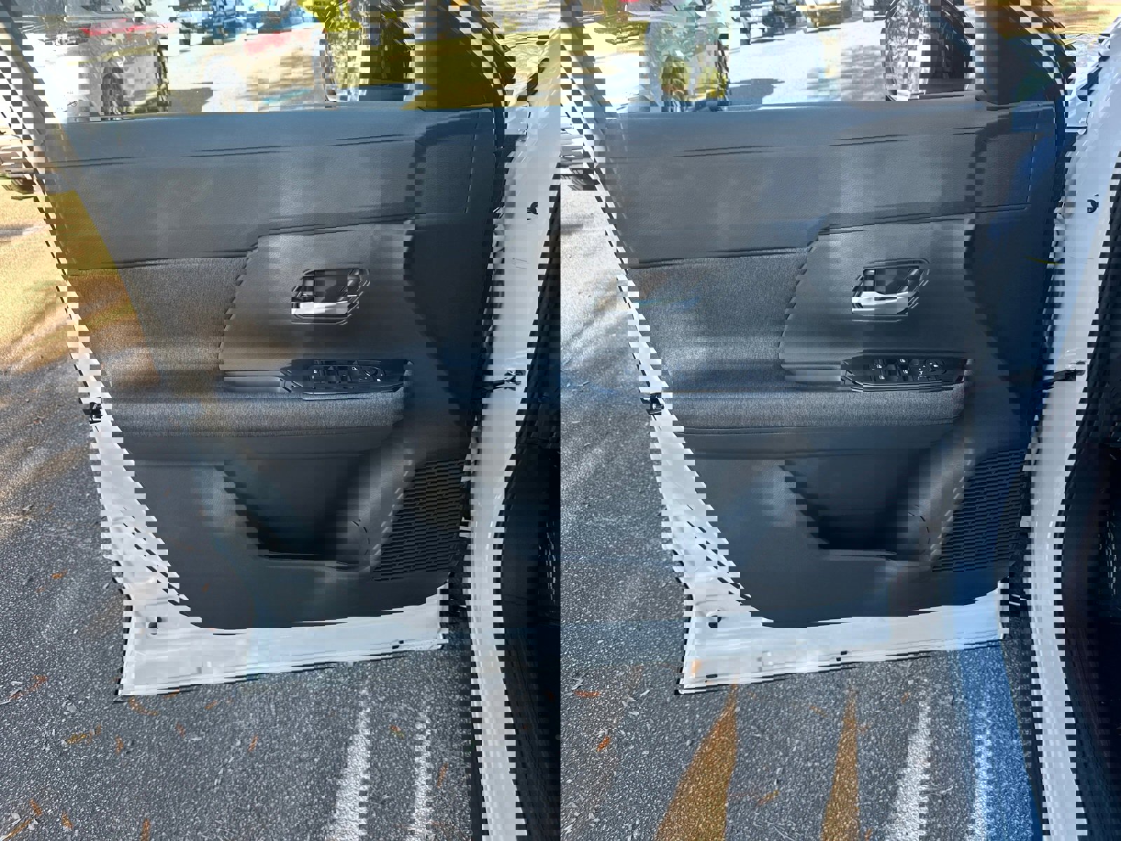 New 2026 Nissan Kicks SV image 10