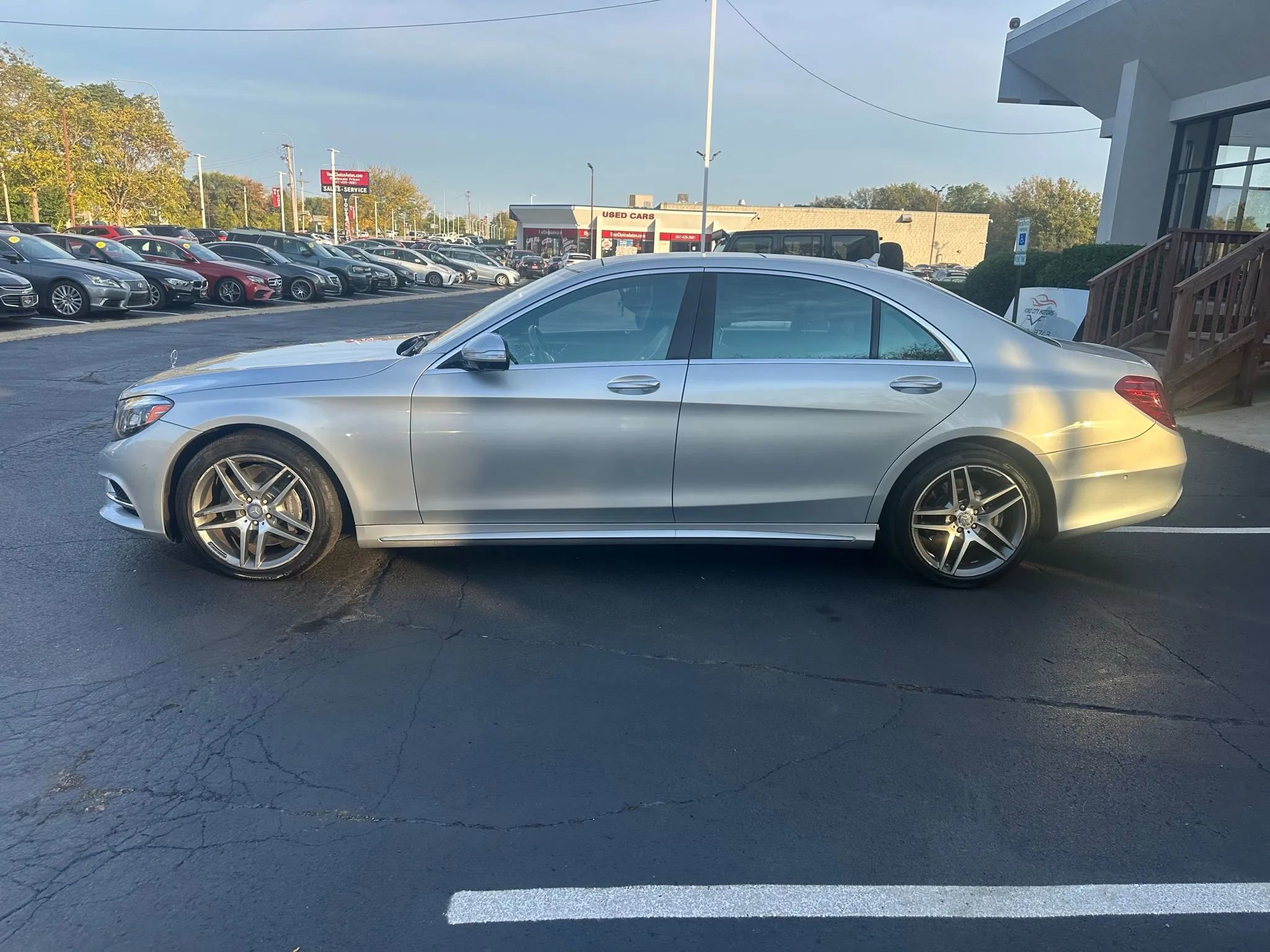 Used 2015 Mercedes-Benz S 550 4MATIC Sedan w/ Sport Package image 4