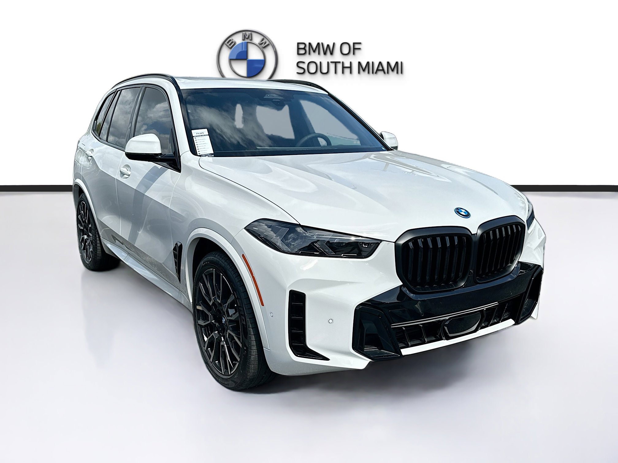 New 2026 BMW X5 xDrive50e w/ M Sport Package