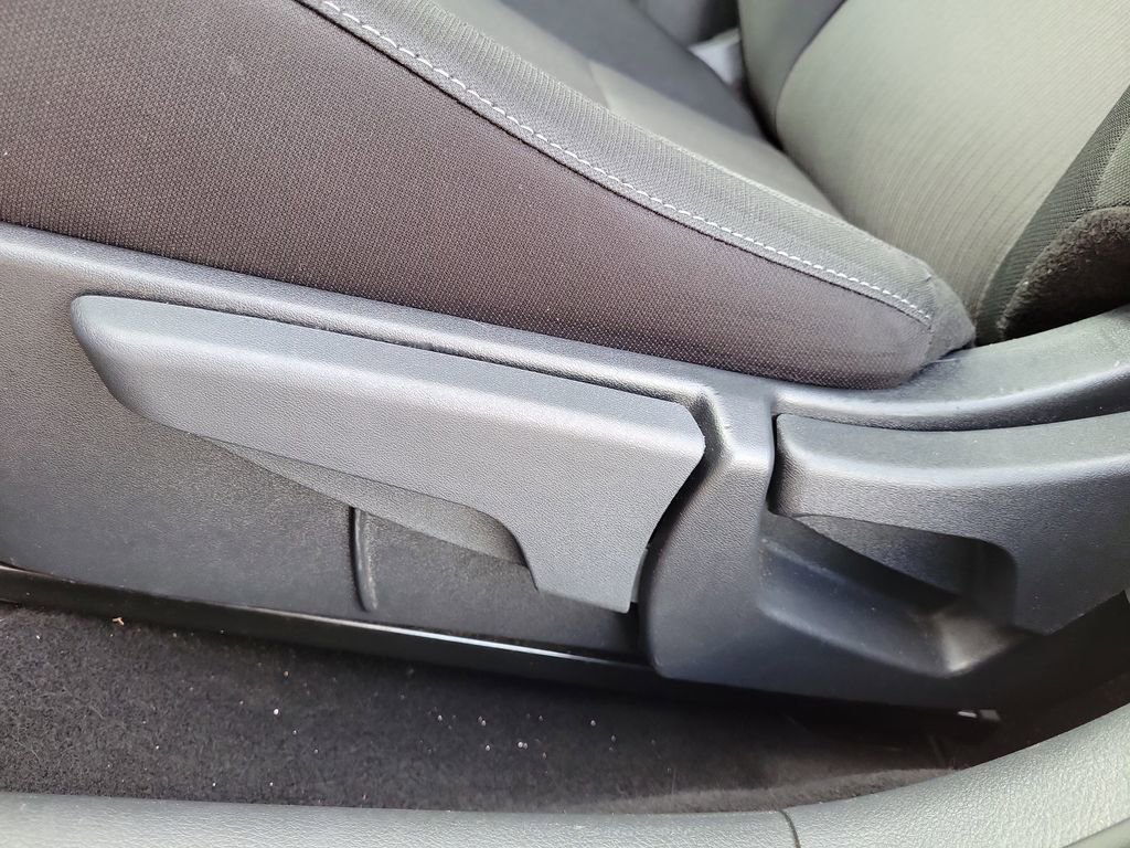 Used 2025 Nissan Sentra SV image 20