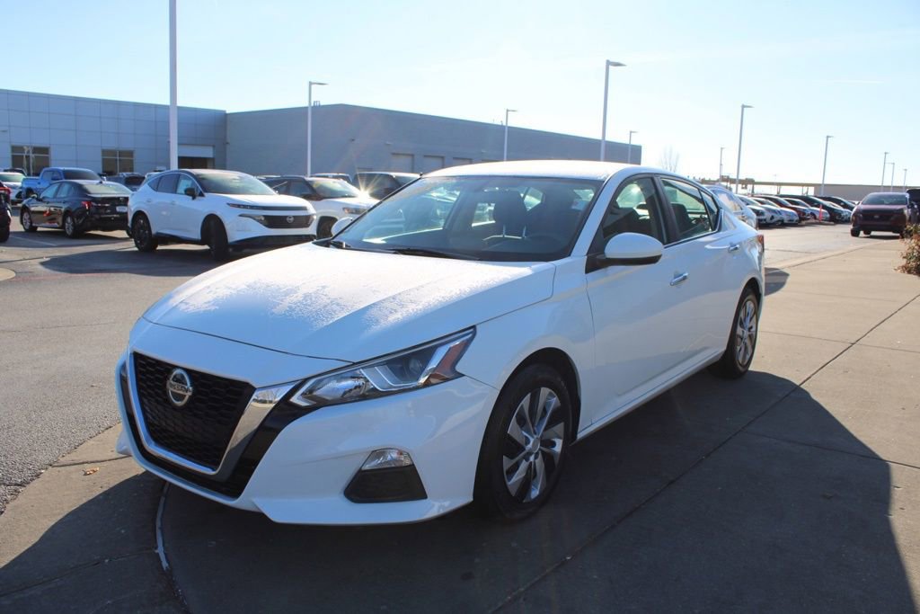 Used 2020 Nissan Altima 2.5 S image 3