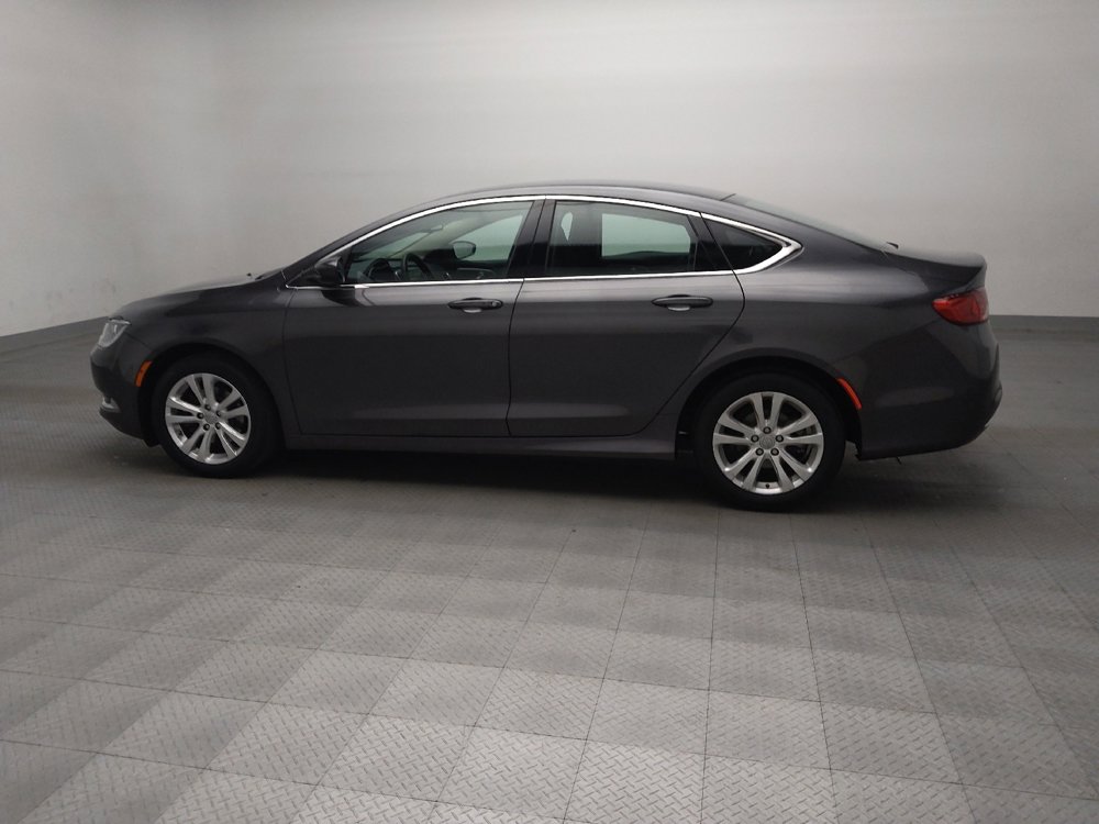 Used 2016 Chrysler 200 Limited image 3