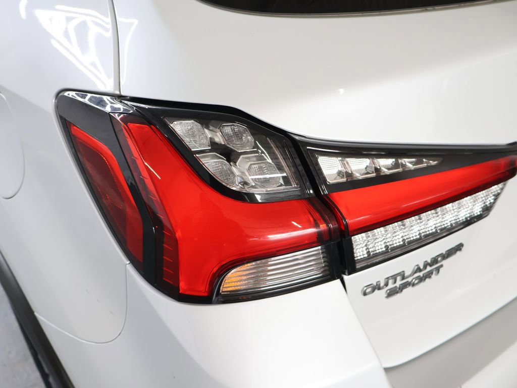 Used 2022 Mitsubishi Outlander Sport SE AWD/4WD image 27