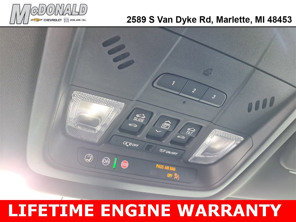 Used 2022 Buick Enclave Essence image 18