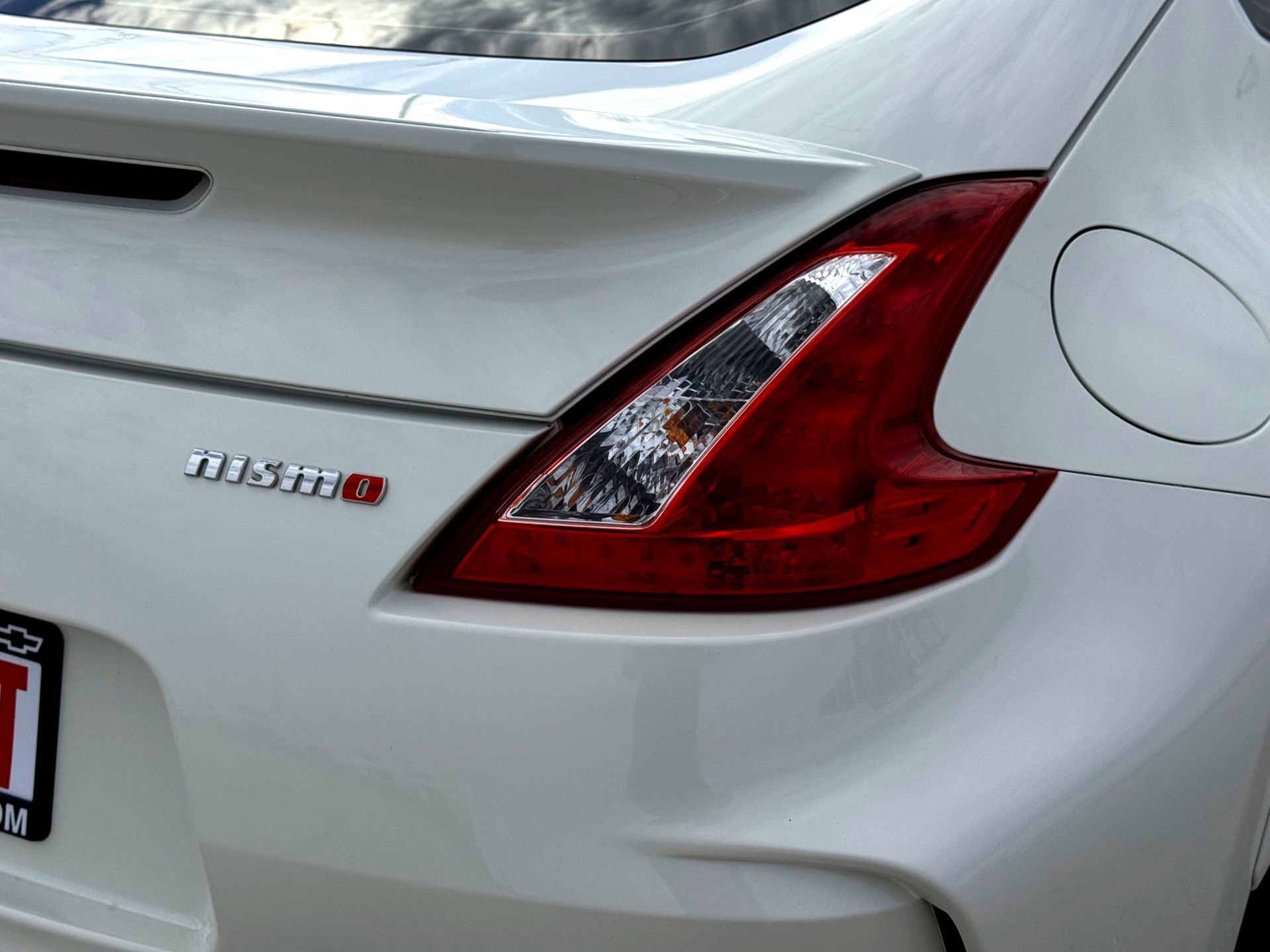 Used 2017 Nissan 370Z NISMO image 10