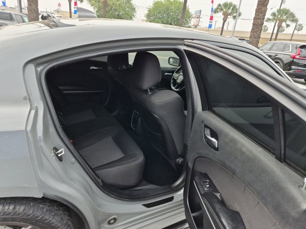 Used 2019 Dodge Charger Scat Pack RWD image 17