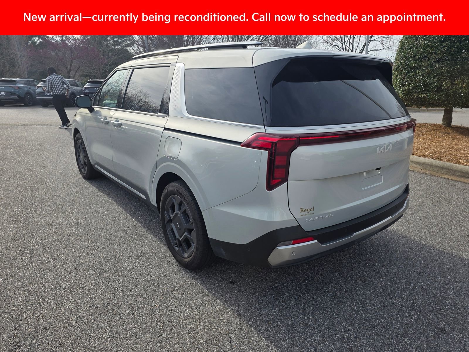 Certified 2026 Kia Carnival SX image 3