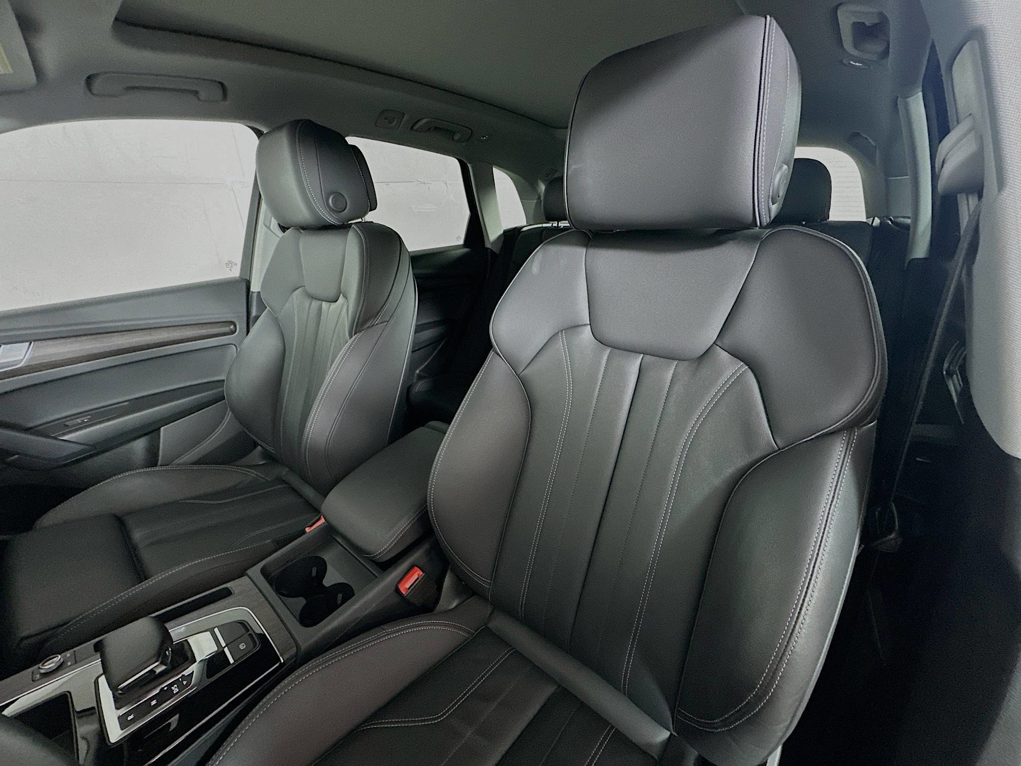 Used 2025 Audi Q5 2.0T Premium image 19