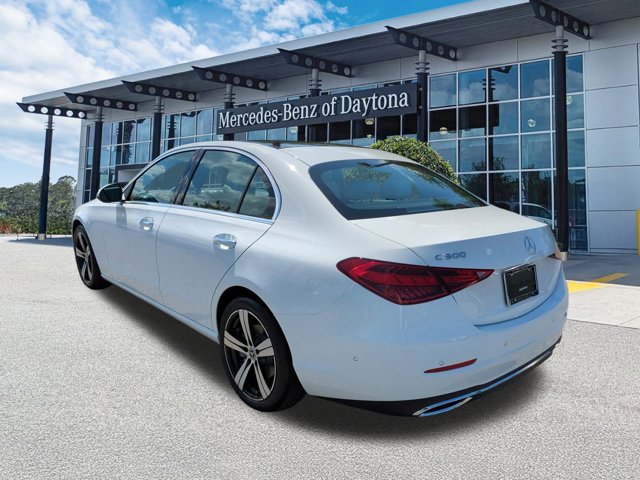Used 2025 Mercedes-Benz C 300 Sedan image 6