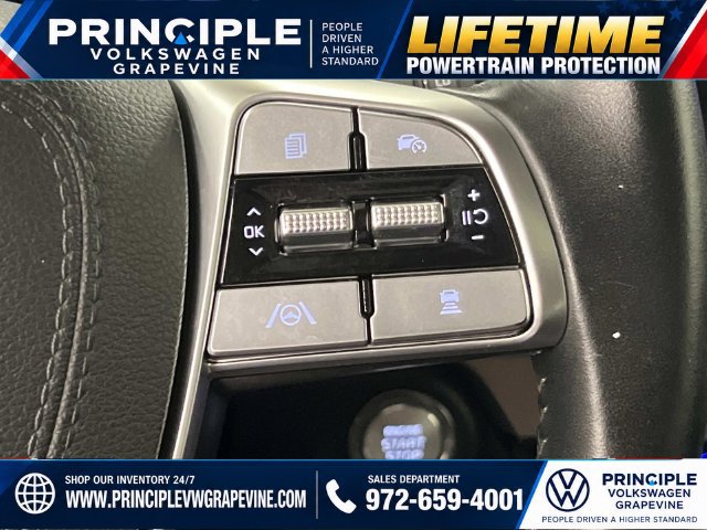 Used 2025 Kia Telluride S FWD image 17