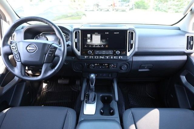 Certified 2025 Nissan Frontier SV w/ SV Convenience Package RWD image 22