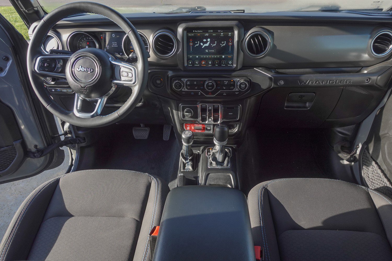 Used 2023 Jeep Wrangler Unlimited Rubicon 4xe w/ Cold Weather Group image 22