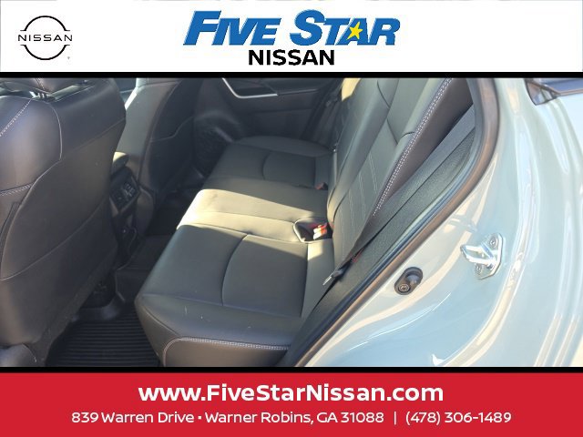 Used 2022 Toyota RAV4 XLE Premium FWD image 11