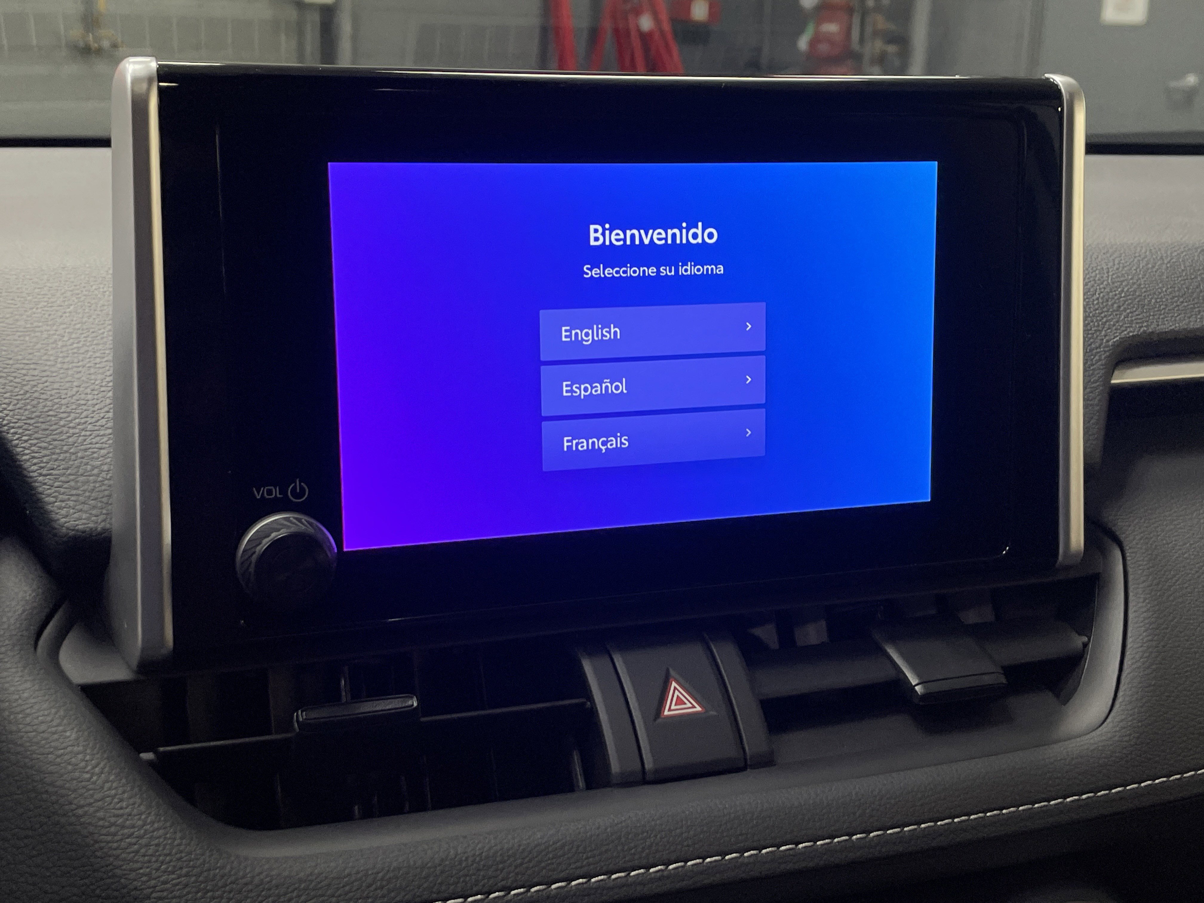 Used 2025 Toyota RAV4 XLE w/ Convenience Package image 23