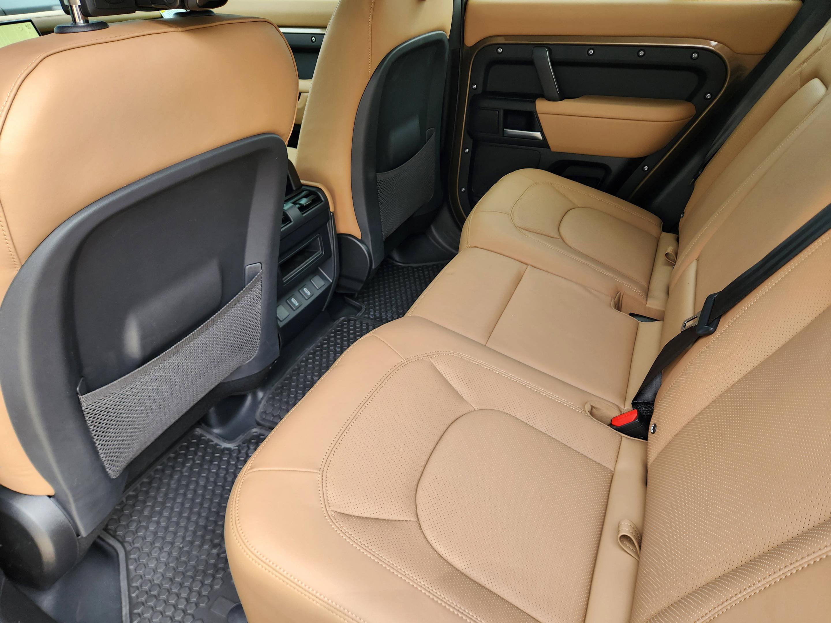 New 2026 Land Rover Defender 110 S AWD/4WD image 25