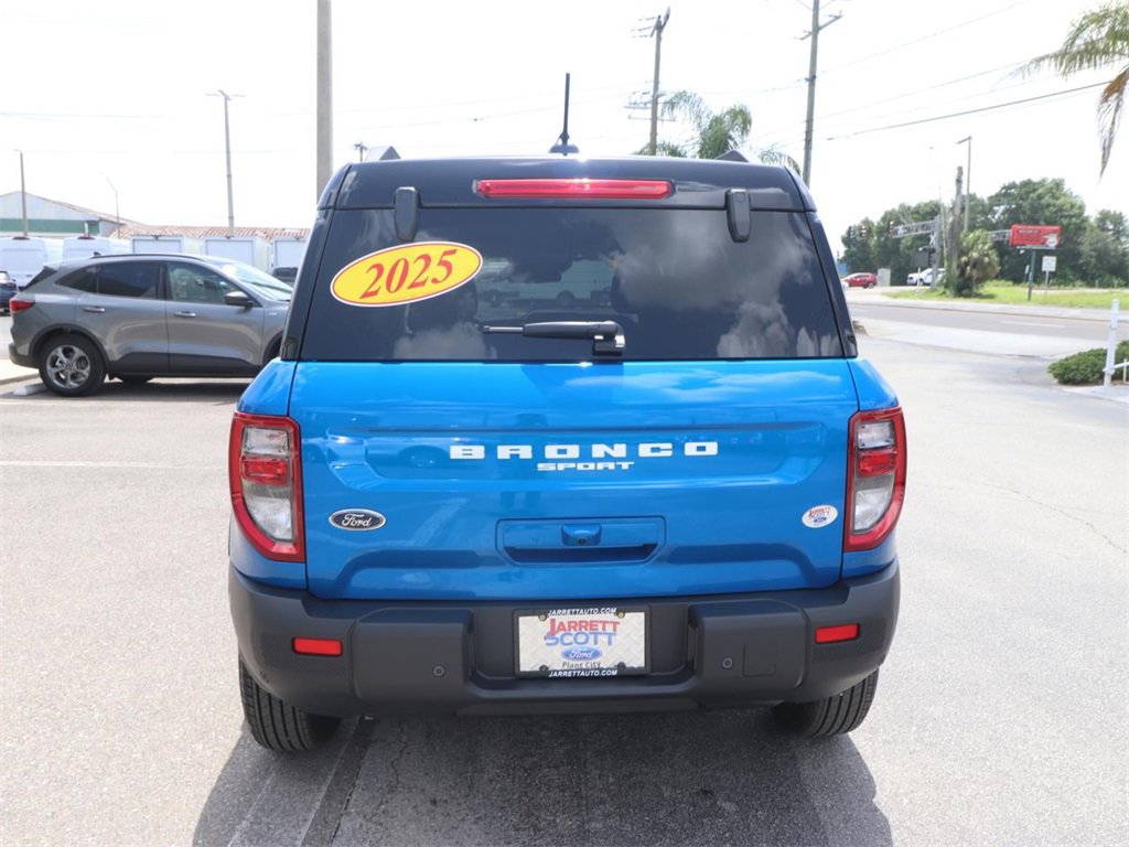 Used 2025 Ford Bronco Sport Outer Banks w/ Outer Banks Tech Package+ image 13