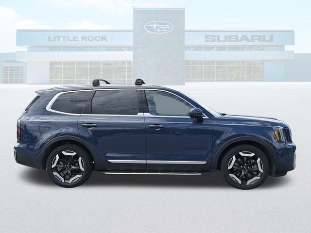 Used 2024 Kia Telluride EX FWD image 2