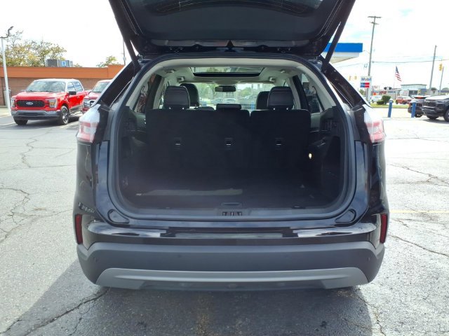 Used 2023 Ford Edge SEL w/ Convenience Package AWD/4WD image 9