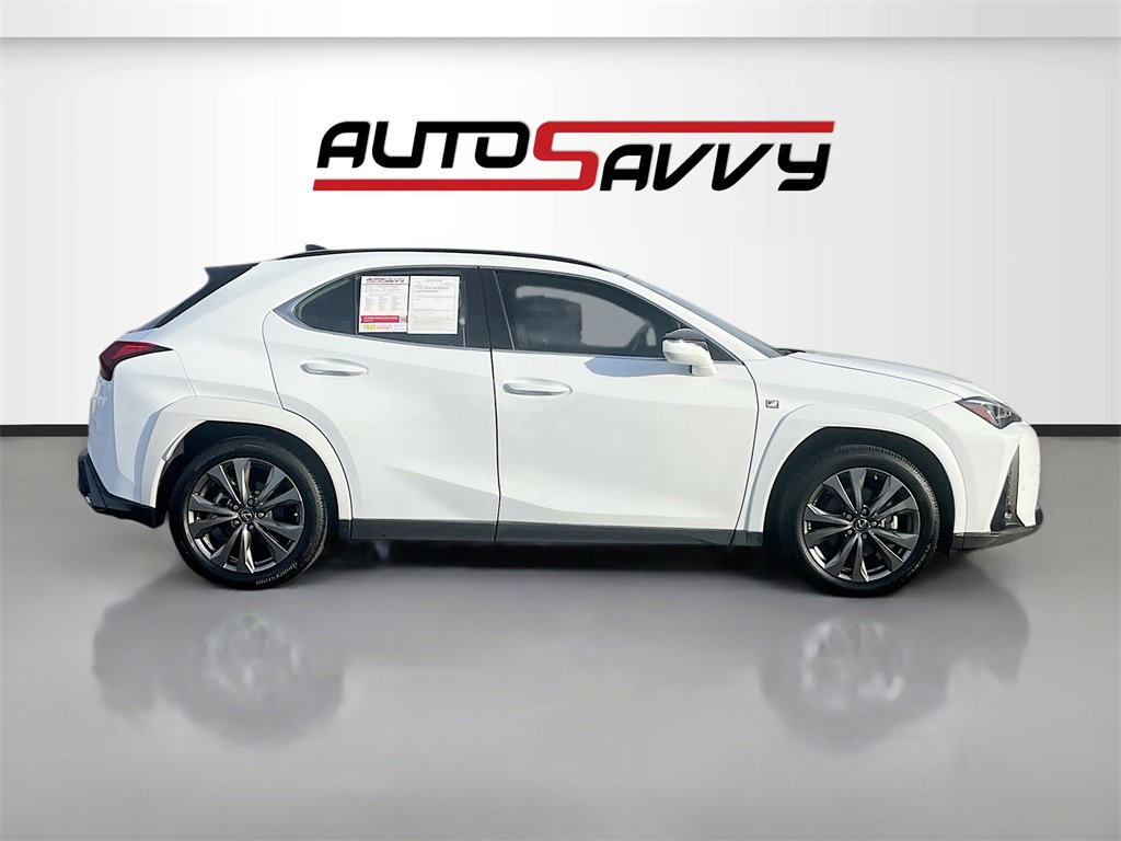 Used 2024 Lexus UX 250h F Sport image 8