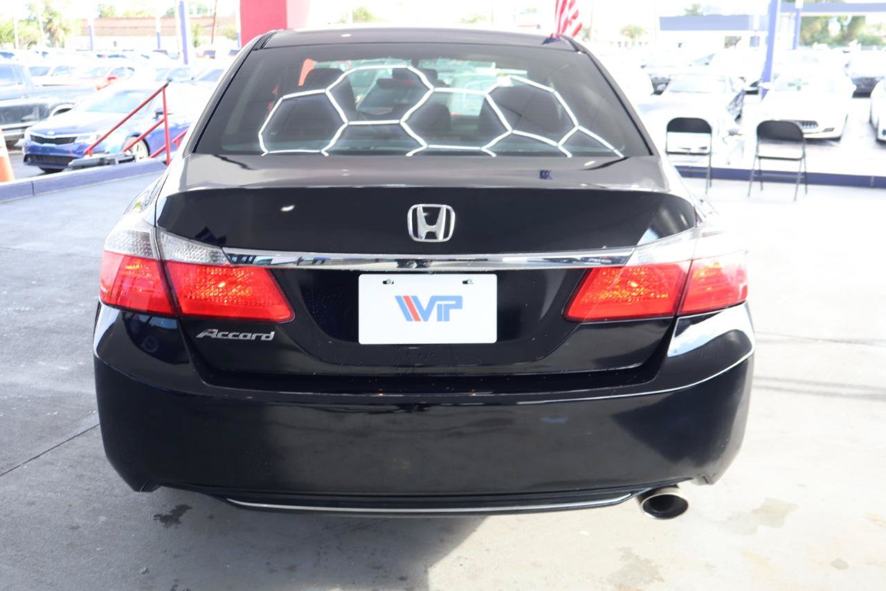 Used 2015 Honda Accord LX image 8