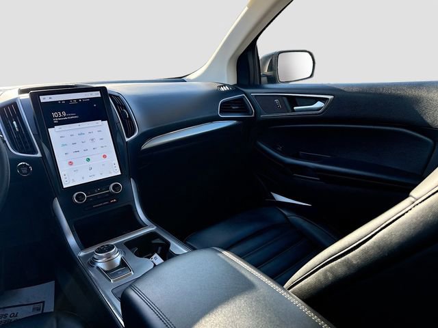 Used 2022 Ford Edge SEL w/ Convenience Package image 24