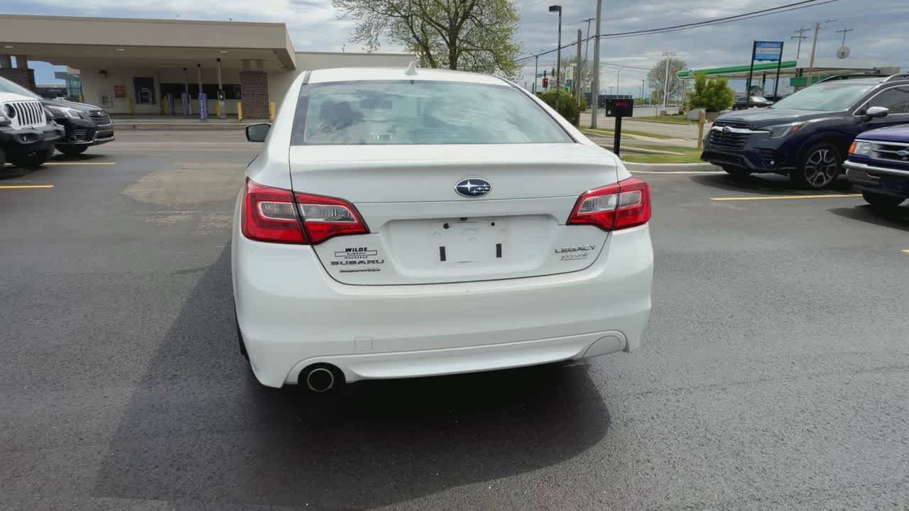 Used 2016 Subaru Legacy 2.5i Premium AWD/4WD image 7
