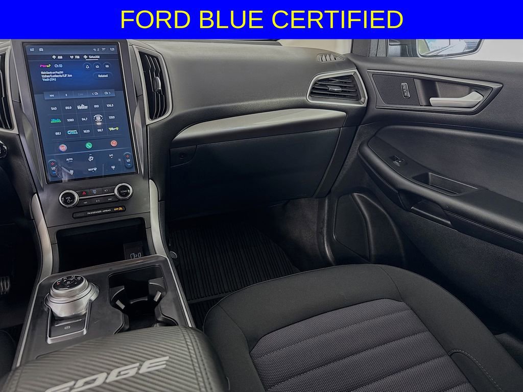 Used 2023 Ford Edge SE image 21
