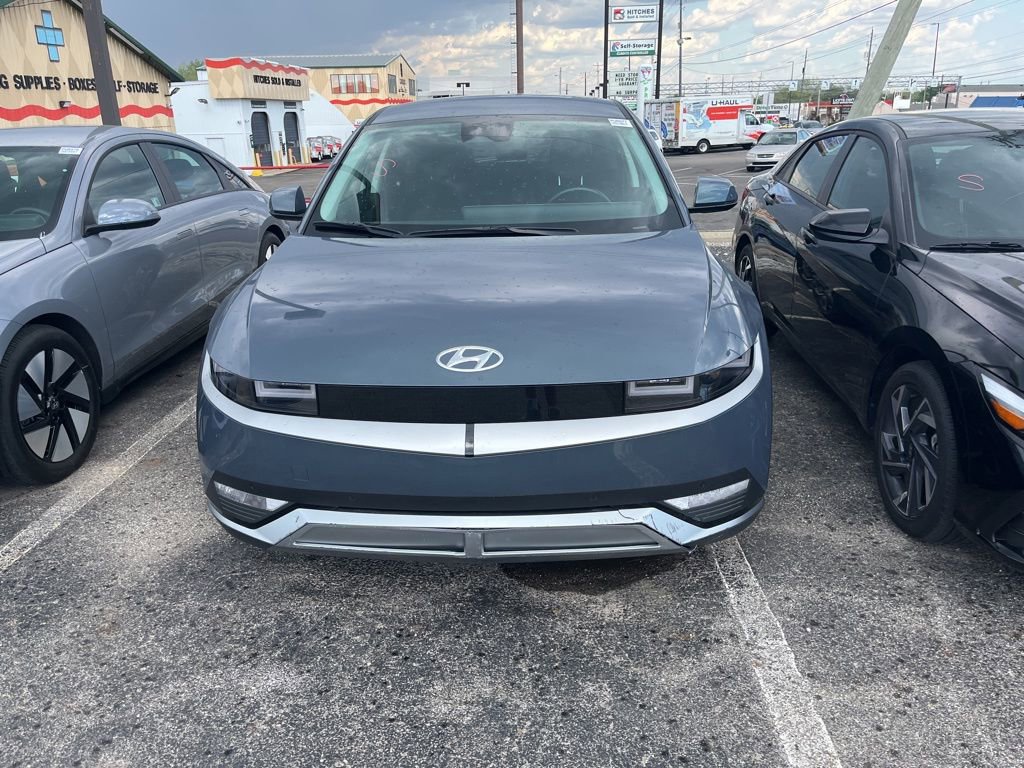 Certified 2024 Hyundai Ioniq 5 SEL AWD/4WD image 2