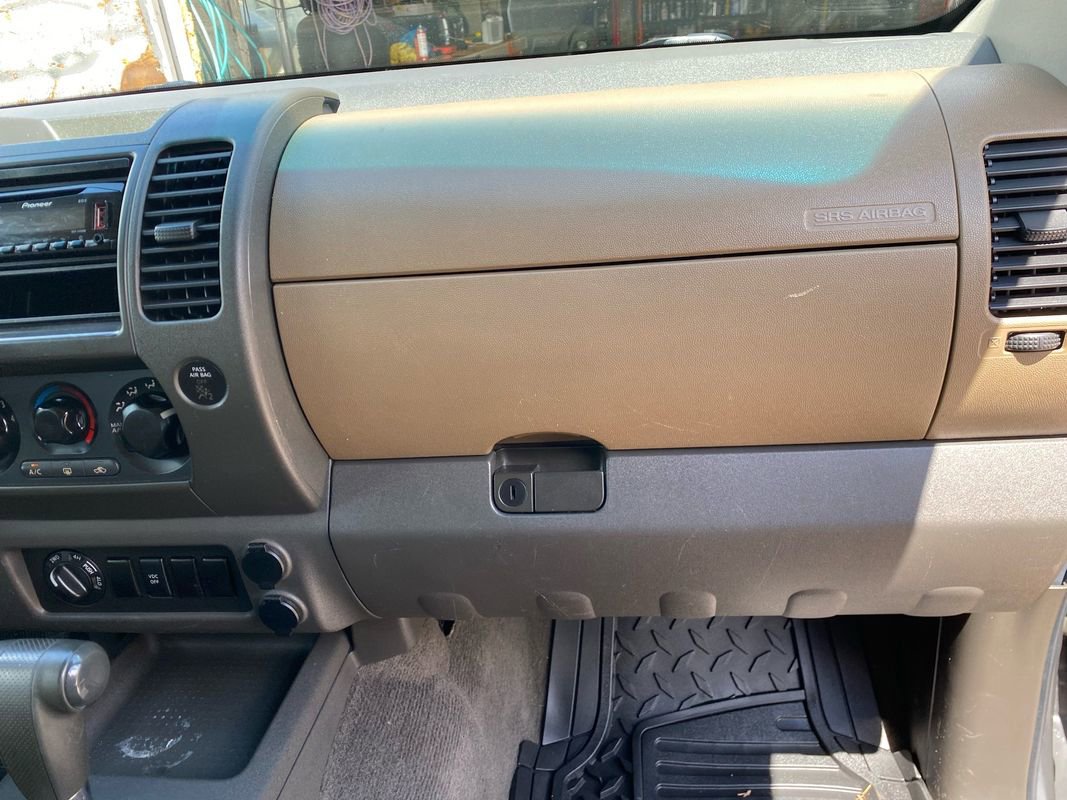 Used 2006 Nissan Xterra S AWD/4WD image 23