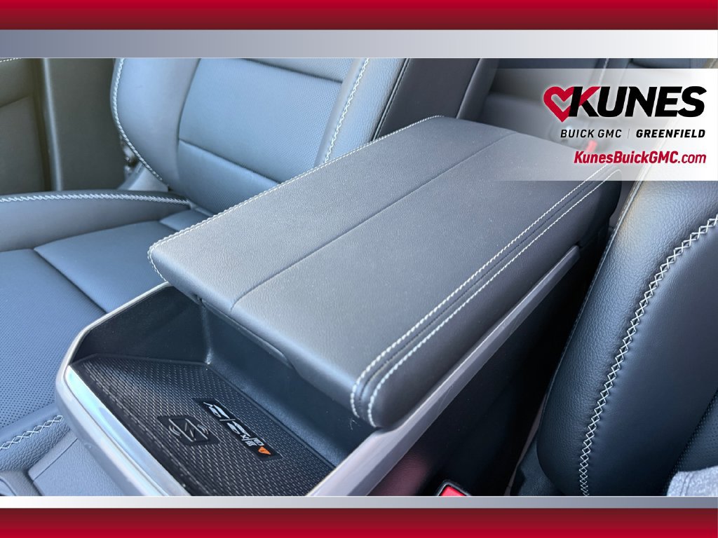 New 2027 GMC Terrain Denali w/ LPO, Floor Liner Package AWD/4WD image 29