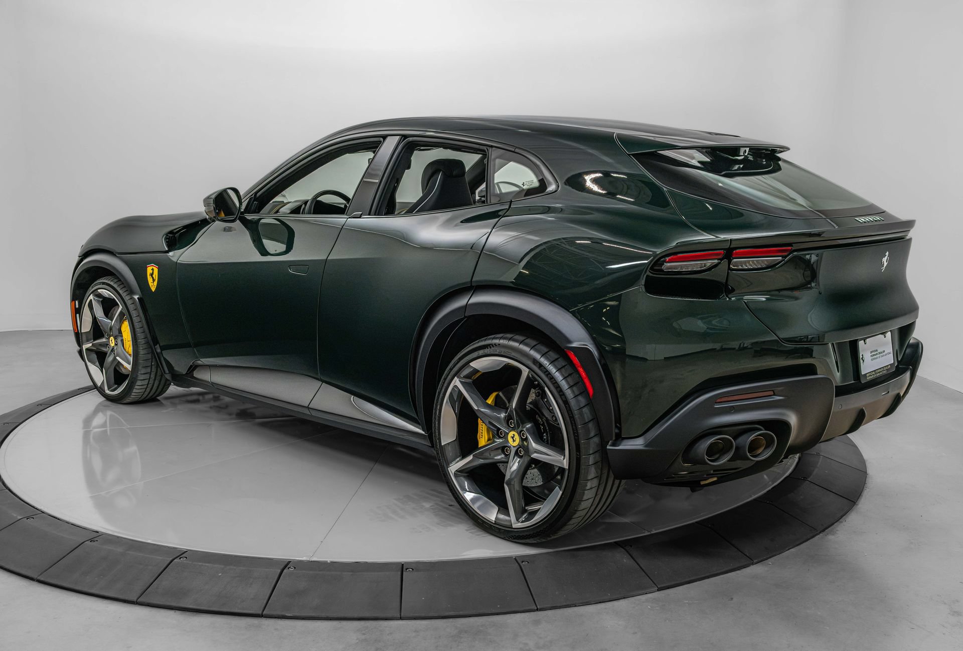 Used 2026 Ferrari Purosangue AWD/4WD image 13