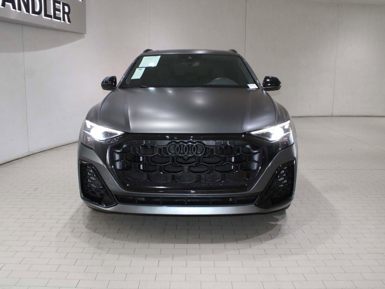 Used 2024 Audi SQ8 Premium Plus w/ S Sport Package image 9