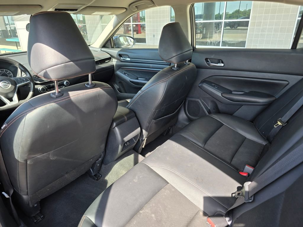 Used 2022 Nissan Altima 2.5 SR FWD image 22